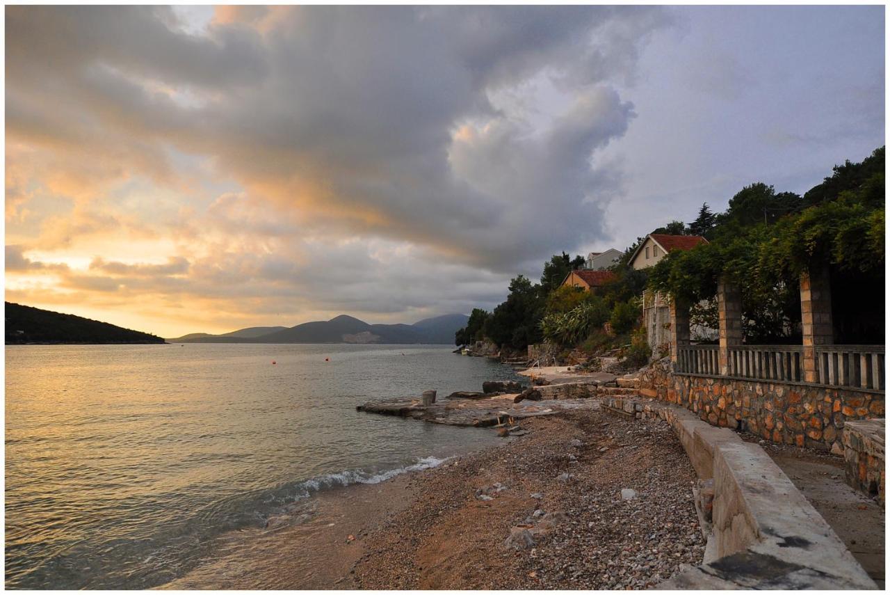 Apartments Bigovo Veljic Tivat Bagian luar foto
