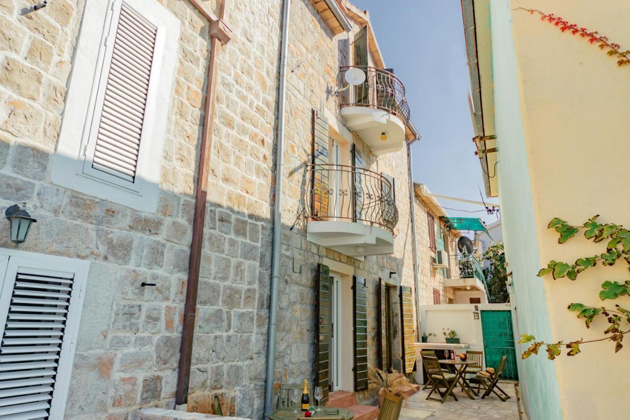 Apartments Bigovo Veljic Tivat Bagian luar foto