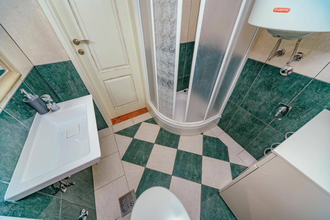 Apartments Bigovo Veljic Tivat Bagian luar foto