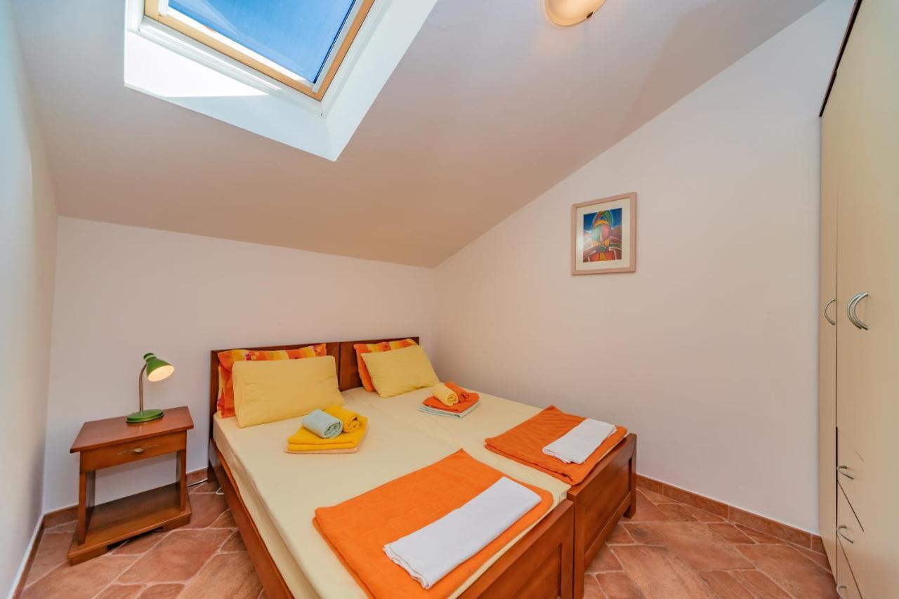 Apartments Bigovo Veljic Tivat Bagian luar foto